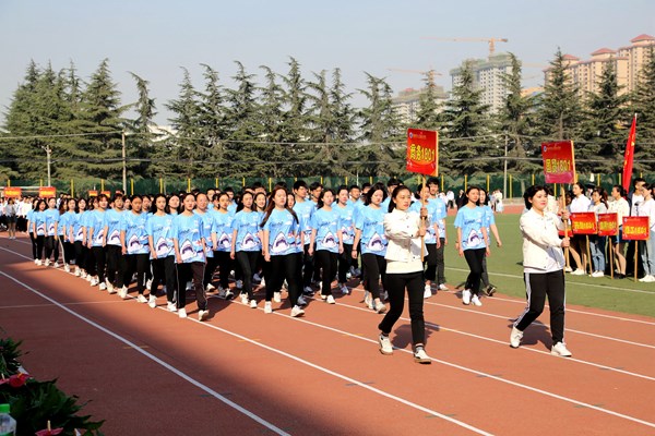 运动员方阵二.jpg 运动员方阵二.jpg